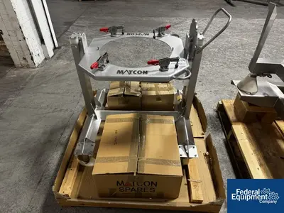 NEW Metolift Metolift Pillar Lift Discharge Station, Model M5414-83-C2D2