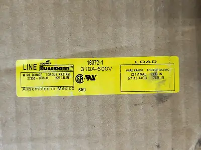 NEW BUSSMANN 16372-1
