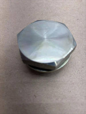 NEW McMaster-Carr 1 1/2 Drain Plug