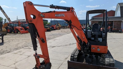 USED 2015 KUBOTA U35-4