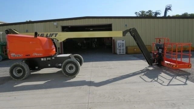 USED 2023 JLG 460SJ