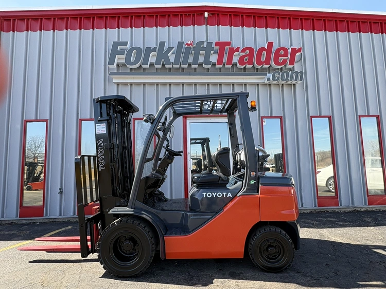 Used 2021 TOYOTA 8FGU25 Misc Forklifts Wisconsin US | Forklifttrader.com #566984