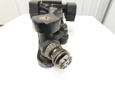 Hyster E80XN Forklift Rear Axle Dual Hydraulic Steering Assembly 8527474