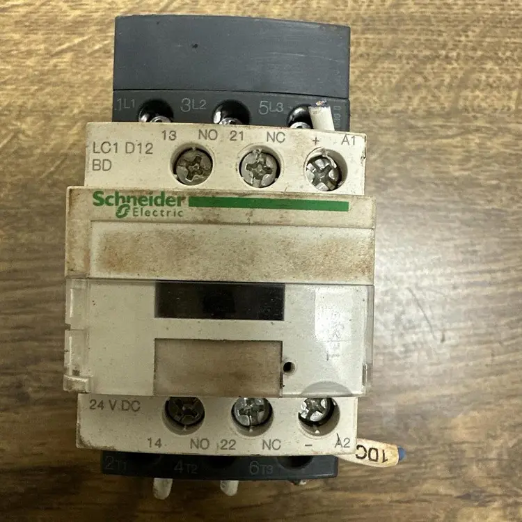Used SCHNEIDER ELECTRIC LC1 D12 BD Motors (misc) | Surplus Asset Holdings #1204855