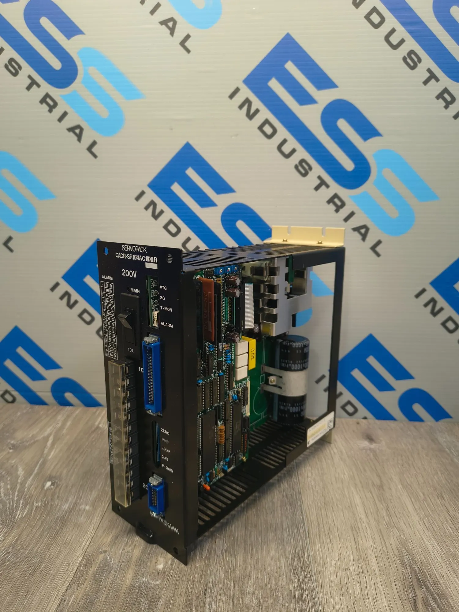 USED YASKAWA CACR-SR02AC1KR