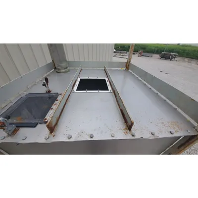 Used Stainless Steel Dry Storage Bin Hopper - 65 cu/ft