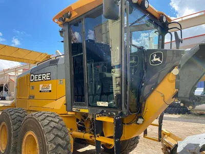 2015 John Deere 772GP