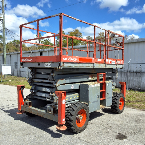 Used 2014 Skyjack SJ8841 RT Scissor Lifters | Stack Equipment #926343