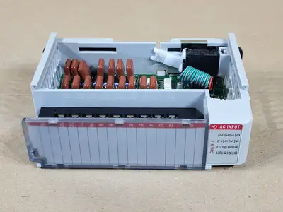 NEW ALLEN-BRADLEY 1769-IA16