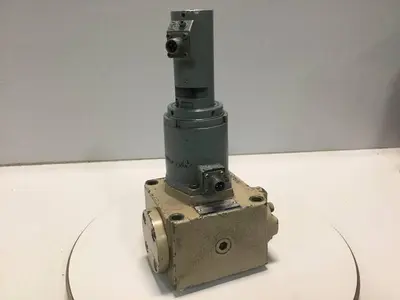 USED YUKEN EFBG-03-125-T-D-1104
