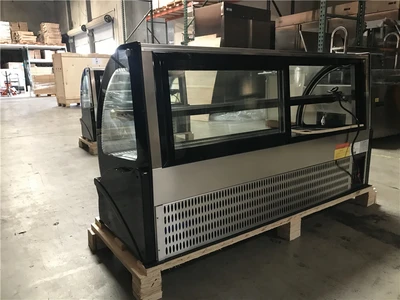 171-0285 Desktop Full Service Self Contained Bakery Case Cooler