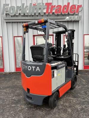 USED 2017 TOYOTA 8FBCU25