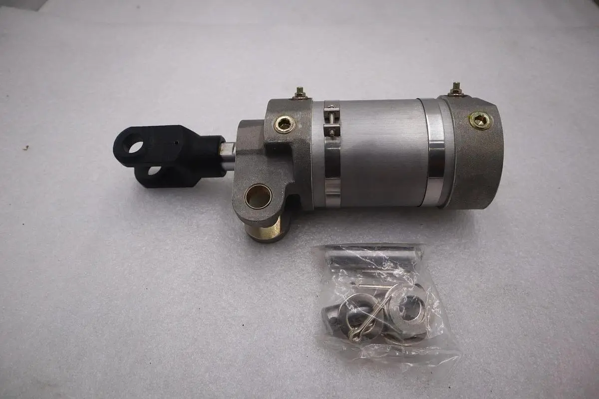 (NEW) SMC CKGA80-50Y-K59L 145psi  Pneumatic Clamp Cylinder STOCK K-2469