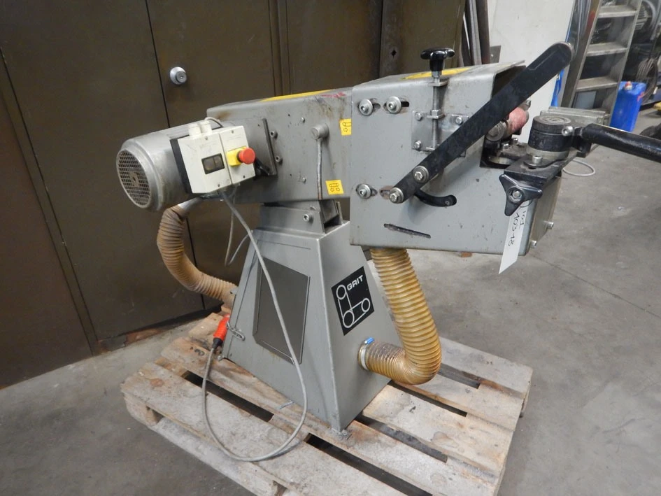 USED GRIT GRINDER TUBE NOTCHER