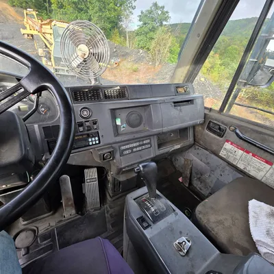2006 KOMATSU HM400-1L Articulating Dump Trucks | Iron Listing (43)