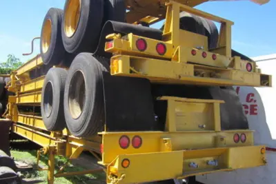 Used A PLUS 20′ HD CONTAINER CHASSIS Chassis Florida US | USA Transequipment #1542605