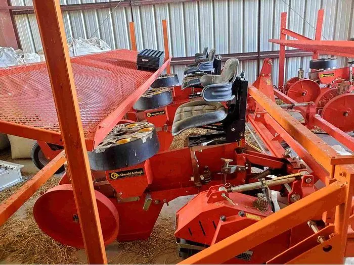 Used 2018 CHECCHI AND MAGLI TRIUM 45 Planters Oregon US | Berry Machinery #911078
