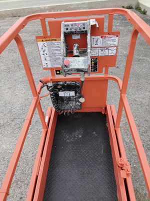 USED 2016 JLG 1930ES