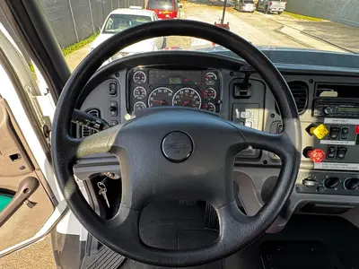 Used 2015 ALTEC AC18-70R-HL Truck-Mounted Cranes Florida US | Truck and Van Outlet #1509158