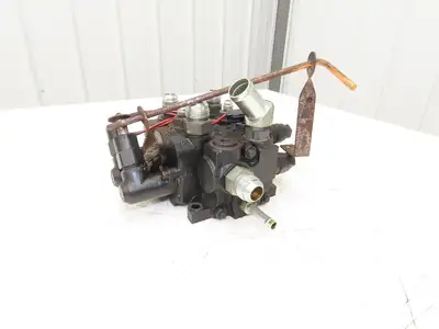 Husco 5000-C429 D Hydraulic 3-Spool Forklift Mast Control Valve Off ERC100HHN