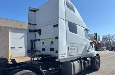 Used VOLVO VNL64T860 Conventional trucks Illinois US | Mitsubishi HC Capital America #1362662