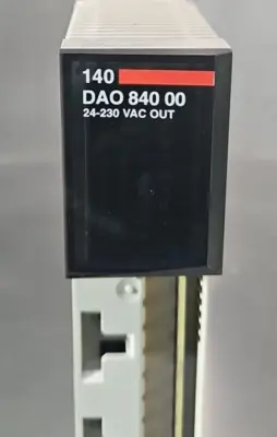 Schneider 140DAO84000 24-230 VAC OUT MODICOM QUATUM Module Loc3D-23