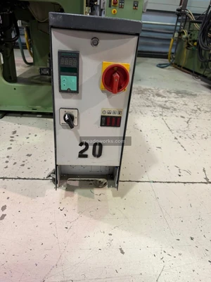 Used 2003 Regloplas 90S/6/TP20/1K/RT30 Temperature Controls Illinois US | Meadoworks #1514558