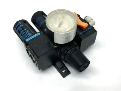 USED WILKERSON PNEUMATIC ASSEMBLY W/ B08-C2-FR00 & M08-CR00