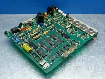 USED HAAS AUTOMATION 323051E