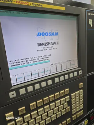 2015 DOOSAN DNM 400 II Vertical Machining Centers | Midstate Machinery (5)