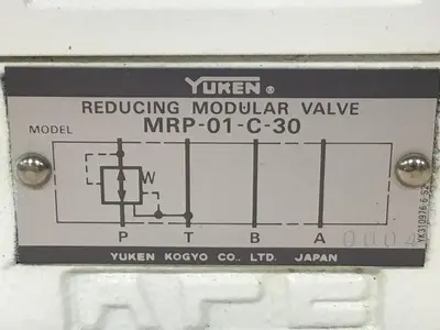 USED YUKEN DSG-01-2B2-D24-60