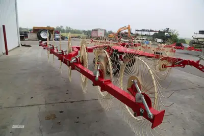 New | in-Stock 2026 ENOROSSI MAXIMUS M14 Hay Rakes Pennsylvania US | Zimmerman Farm Service #1410022