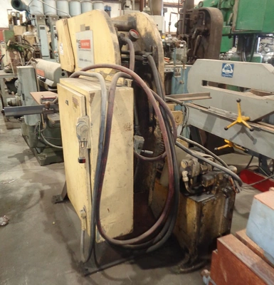 Used W.A. WHITNEY 614 Single Station Punches Texas US | Universal Metalworking Equipment #1282231