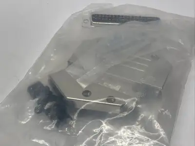 New | in-Stock Amphenol L17DTPK-M-37+L717SDC37P Connector Accessories Michigan US | Maverick Industrial Sales #1461081