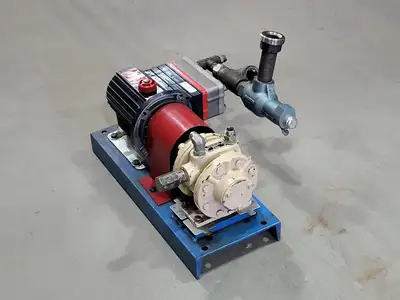 Industrial Pump D03XASGSSSMA w/ Pump Unit 8F & Relief Valve