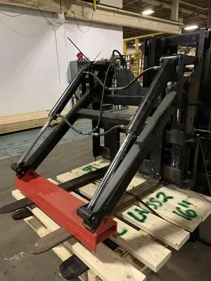LONGREACH FORKLIFT ATTACHMENT CLASS II