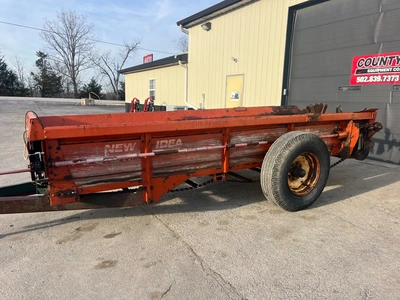NEW IDEA 214 Manure Spreader | County Equipment Company LLC (1)