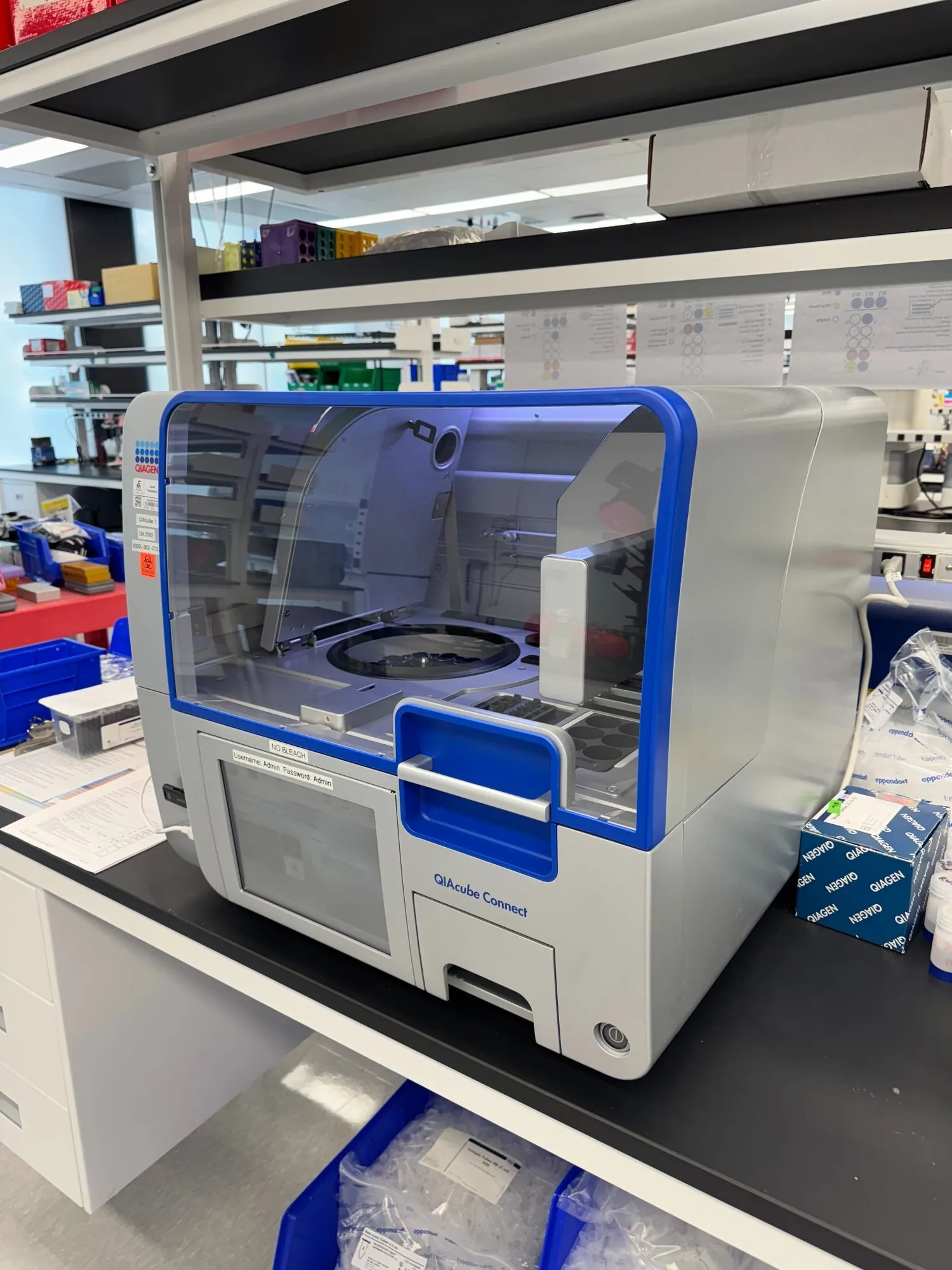 USED Qiagen GmbH QIAcube