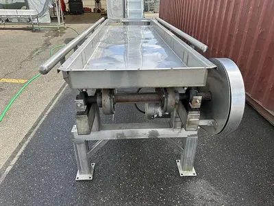 Stainless Steel Shaker Conveyor