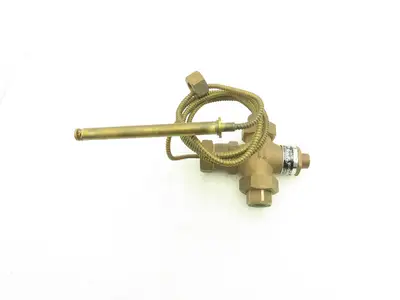 Sterling R-150-F Temperature Regulating Valve 105-145°F 1/2" NPT Bronze