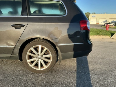 Used 2010 VOLKSWAGEN PASSAT Cars Michigan US | Miedema Asset Management Group #1474497