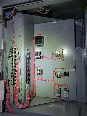 5kV Motor Control Center (MCC) Unit w/ (4) Breakers & (2) Load-Break Switches