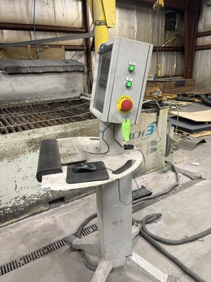 Used 2016 FLOW MACH3 4020B XD Waterjet Cutters Iowa US | Revelation Machinery #403541