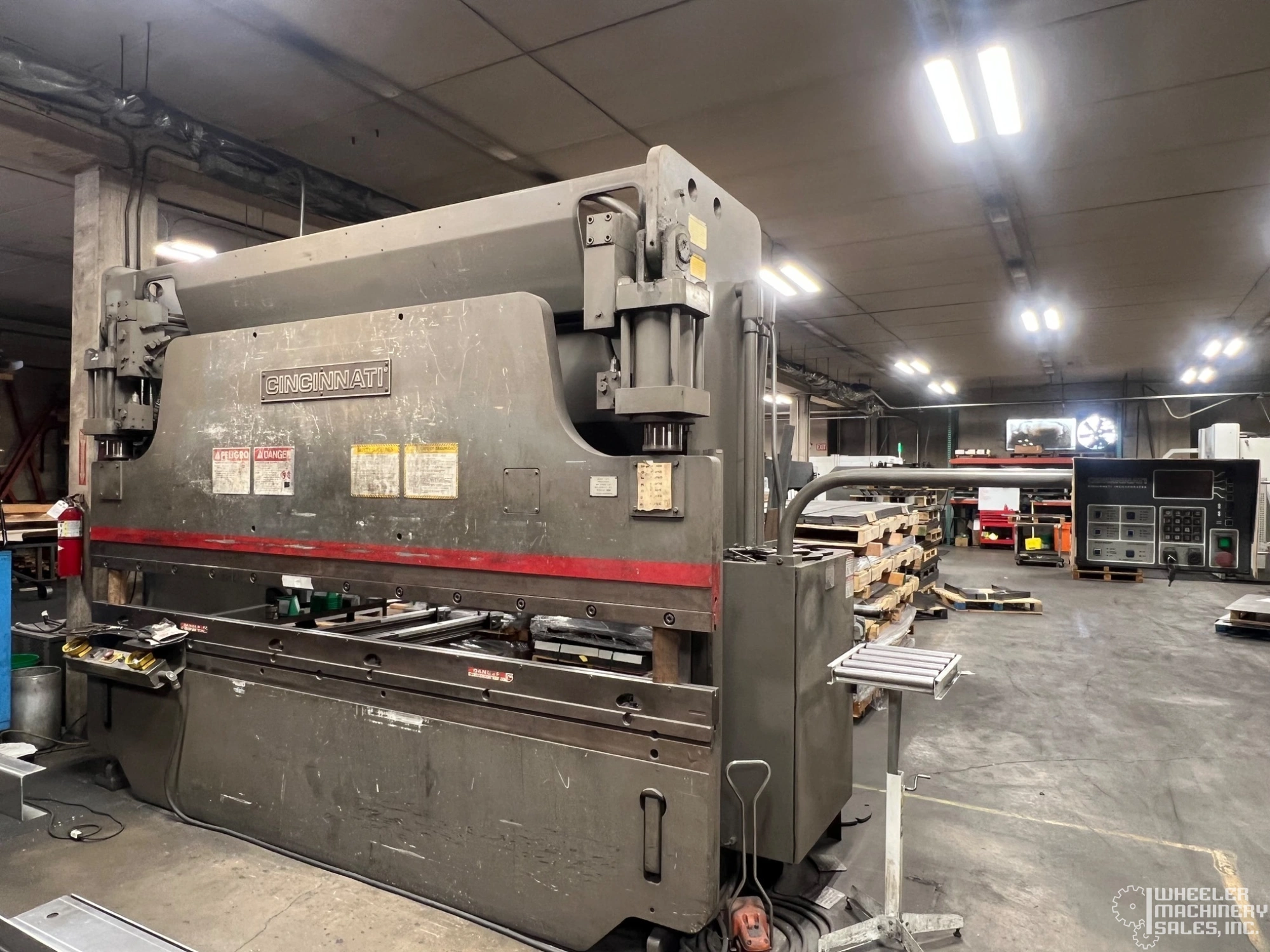 CINCINNATI CB90II X 10 Ft. Hydraulic Press Brake #8371