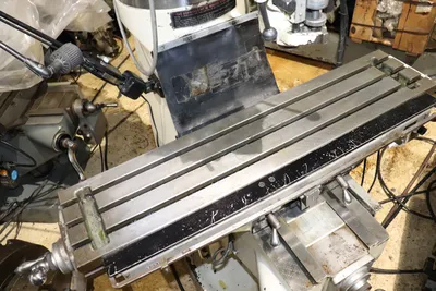 Alliant Vertical Mill - 9" x 42"
