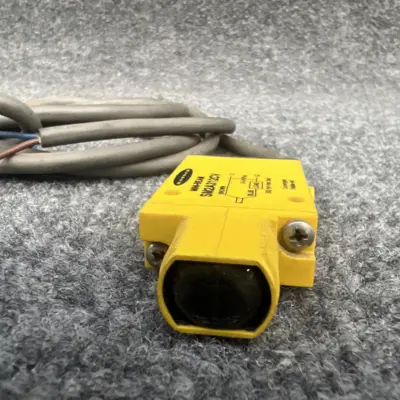 Used Banner SM2A312CV2 Photoelectric Sensors California US | Davliegogo LLC #1707077