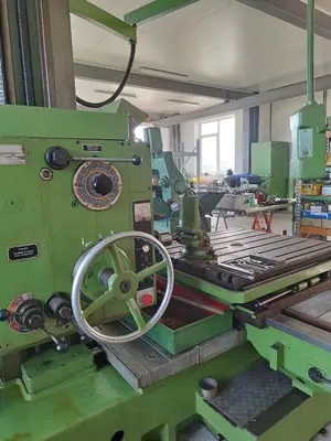 USED 1983 TOS W 9 A