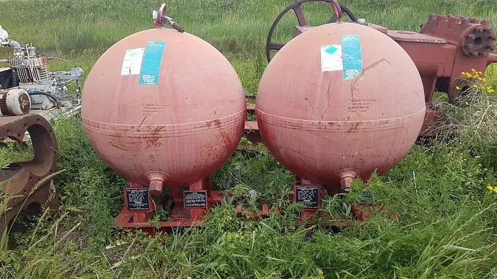 Used STEWART & STEVENSON MFG HYDRO PNEUMATIC ACCUMULATOR SPHERE Accumulators Saskatchewan CA | Chad Equipment #466744