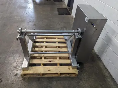 Axiom Pneumatic Buggy Dumper