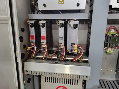 USED 2013 HAAS ST-40